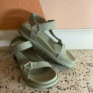 Zara, pale/sage green, size 40 (9.5) womens, “Teva style” leather sandals
